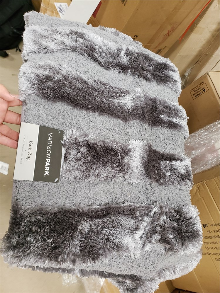 Native Tufted Rugs NativeBid Auction Services - DSM-Madison Park Tufted Pearl Channel 1500 ...
