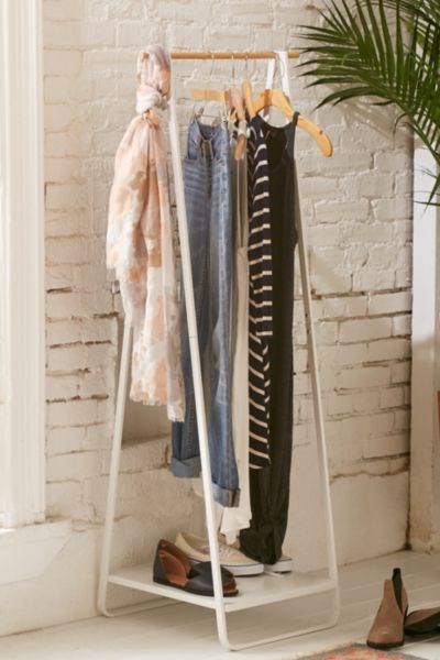 NativeBid Auction Services - DSM-Yamazaki Home Coat Rack with Shelf ...